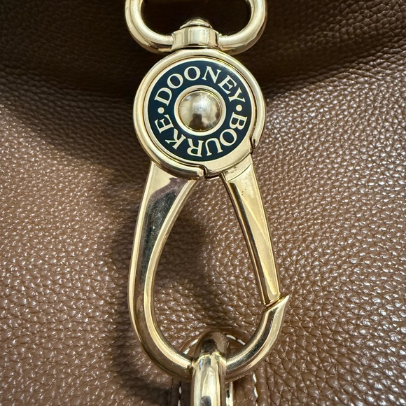 NWOT, Dooney & Bourke Logo Lock Shoulder Bag - Picture 3 of 16